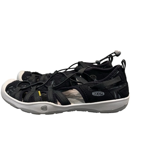 Girls Keen Closed Toe Sandals Water Shoes Black White Size 2 - Picture 4 of 6
